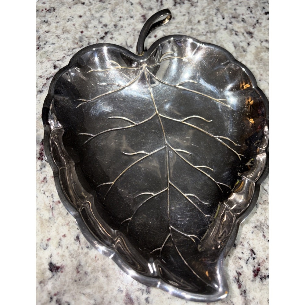 Vintage MCM  leaf-shaped bowl By  Masterpiece Silverplate  Japan 9"x8" Footed